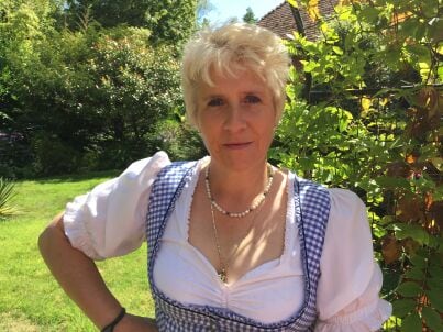 Firma Alpine Holiday Apartments - Frau Brigitte Schobert