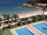 Blick vom Apartment auf Strand und Meer