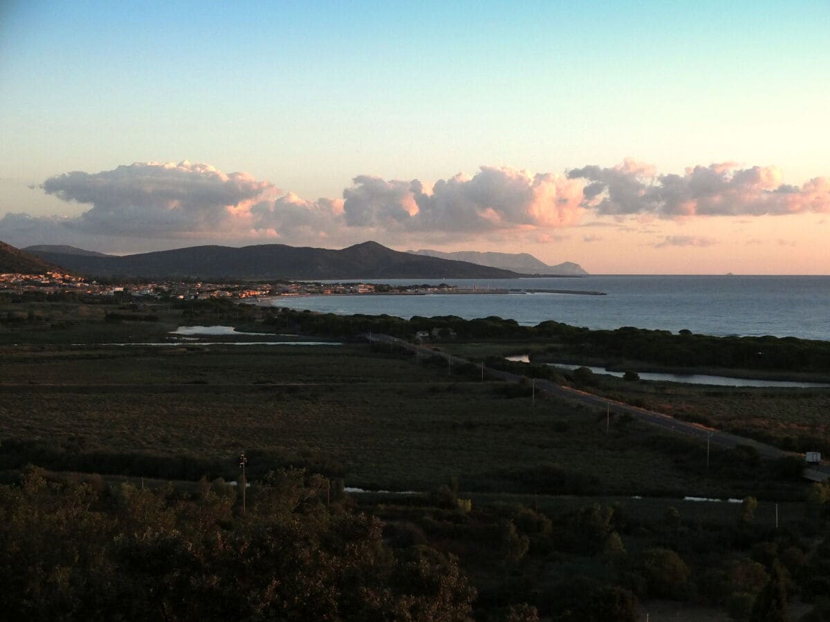 La Caletta im Abendrot