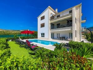 Villa Olivia Trogir - Trogir - image1