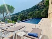 Private pool & terrace