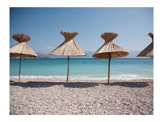 Kieselstrand.