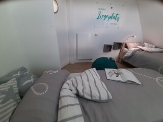 Schlafzimmer 2 mit zwei Einzelbetten