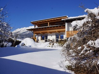 Haus Isser, Außenansicht Winter