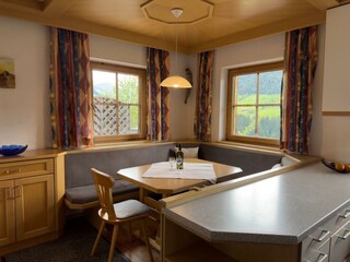 Aussermoos-Zuhaus_Kueche2