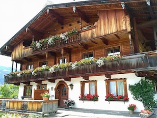 36578978_10209263506544341_2455456575767183360_n