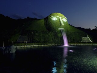 Der Riese- Swarovsky Kristallwelten, Wattens