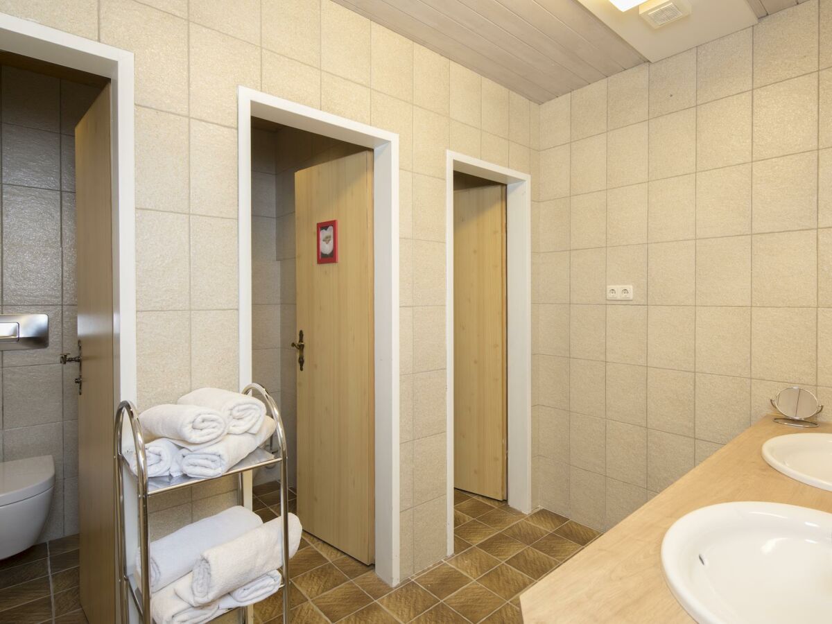 Familiensuite Tirol Bad/WC