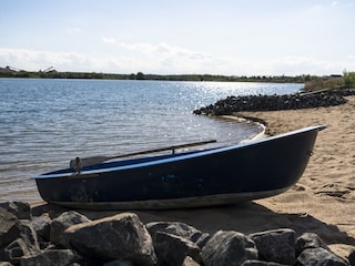 Strand mit Boot