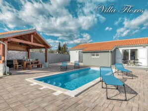Villa Flores