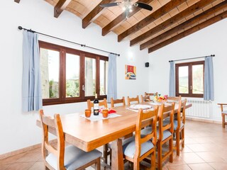 Villa Búger Características 41