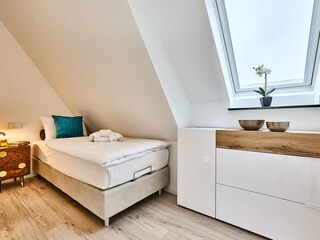 Schlafzimmer 3