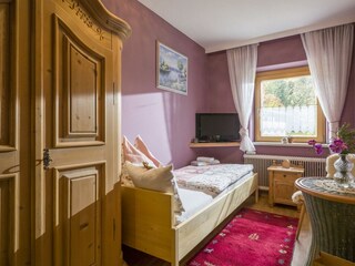 Hintermuehltalhof_Itterer_Str_7_Itter_Einbettzimme