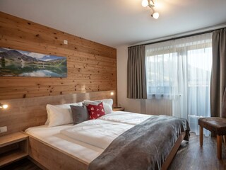 Haus_Barbara_Dorfstrasse_21_Itter_Ferienwohnung_Al