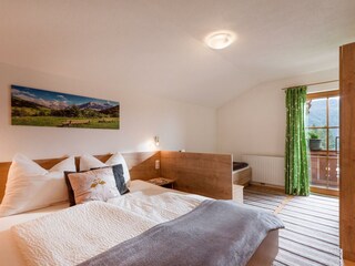 Hofbauer_Dorfplatz_6_Itter_06_2020_Ferienwohnung_B