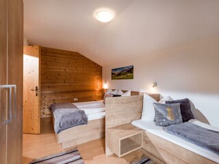 Hofbauer_Dorfplatz_6_Itter_06_2020_Ferienwohnung_B