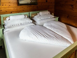 Ferienhütte Puutz_Wörgl_Dissertori_Hauptschlafzimm