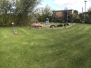 Schaukel mit Buddelecke