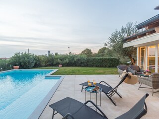 Villa Nar mit Pool
