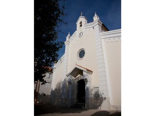 Lots of religious monuments.