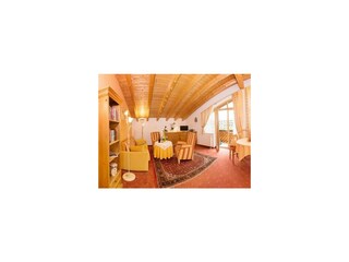 Wohnzimmer mit Essecke Wohn. Widderstein