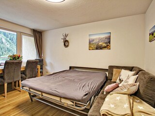 Schlafgelegenheit im Wohnzimmer