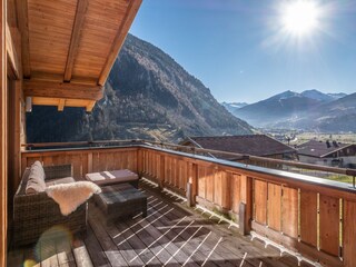 Blick vom Balkon ins Gasteinertal