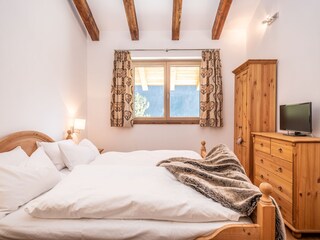 Schlafzimmer II