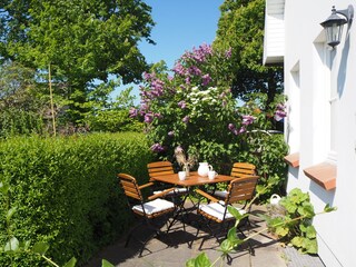 Die Sitzgruppe auf der Terrasse