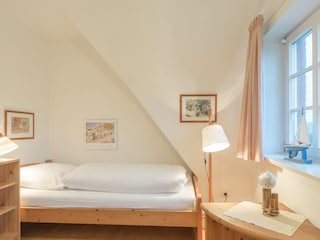 Schlafzimmer II