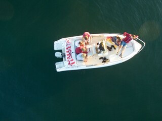 Ein Motorboot mieten