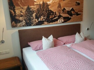 Schlafzimmer "Alpenliebe" Wohnung 1