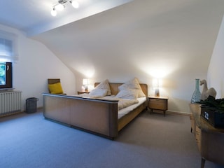Schlafzimmer 3