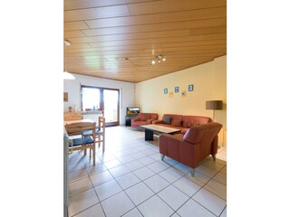 Wohn- und Essbereich