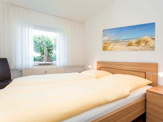 Schlafzimmer (1 Doppelbett)