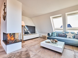 Wohnbereich mit Kamin