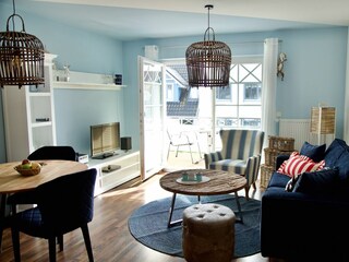 Blick ins Wohnzimmer