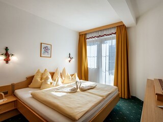 Schlafzimmer 1 - Torhelm