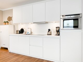 Backofen, Spülmaschine, Gefrierfach