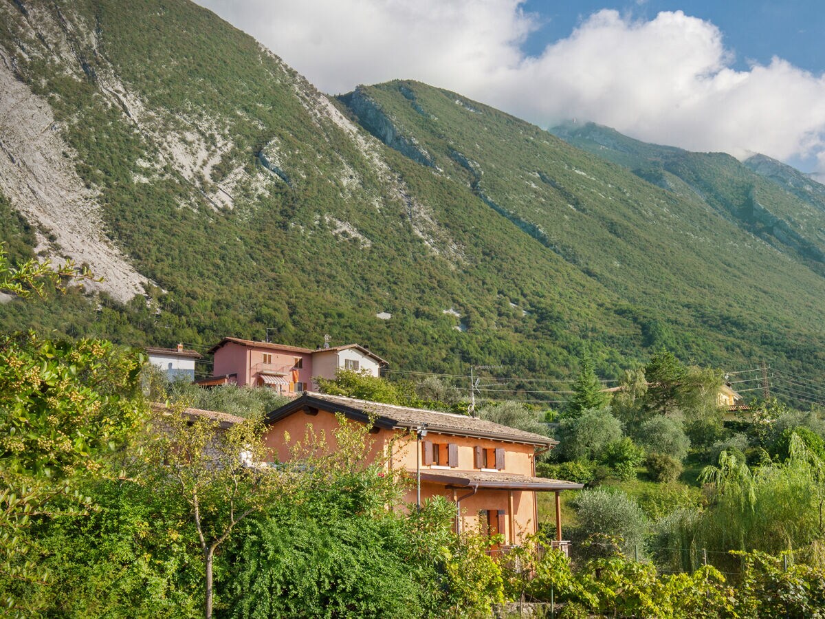 Landhaus Casale San Michele Malcesine Firma Viva S N C Di Costi G E Parolari S Herr Gino Costi