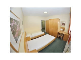 Bergappartement - Schlafzimmer 1 - Beispiel