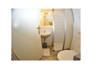 Doppelzimmer - Sanitärbereich - Beispiel
