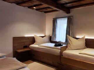 1_4-Bettzimmer