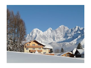 Haus Winter + Dachstein
