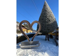 05aba822-4f0e-47ea-93da-62f7dba76956