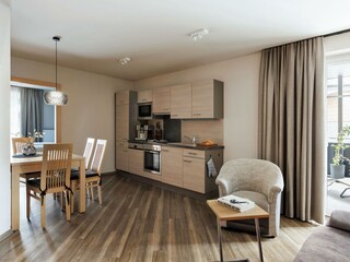 Charly Kahr Family Appartement Hans