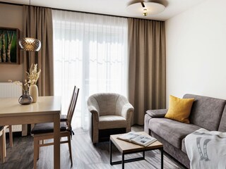 Charly Kahr Family Heli Wohnraum