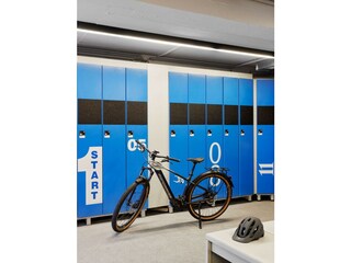 Charly Kahr Family Bikeraum