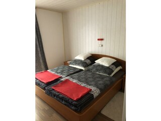 9BF22427-D217-4E53-AD32-C340362B408C