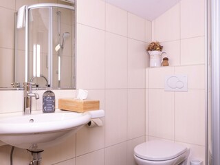 Zweibettzimmer_Steinpilz_Bad